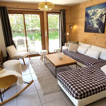 Daire Spacieux Avec Jardin Privatif, 3 Chambres, - Multipass Ete 2024 Inclus - Fr-1-598-63 *